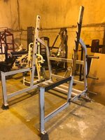 Hammer Strength OSR Olympic squat rack Стойка для приседаний