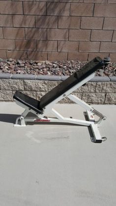 Life Fitness Pro Style Adjustable Flat Bench Универсальная скамья